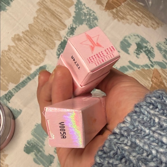 Jeffree Star Translucent and Natural Makeup Collection - Picture 3 of 7